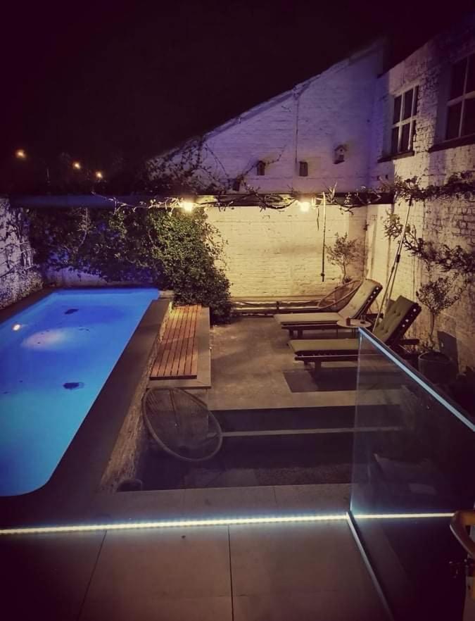 Karaktervolle Woning Met Zwembad Te Ronse Villa Exterior photo